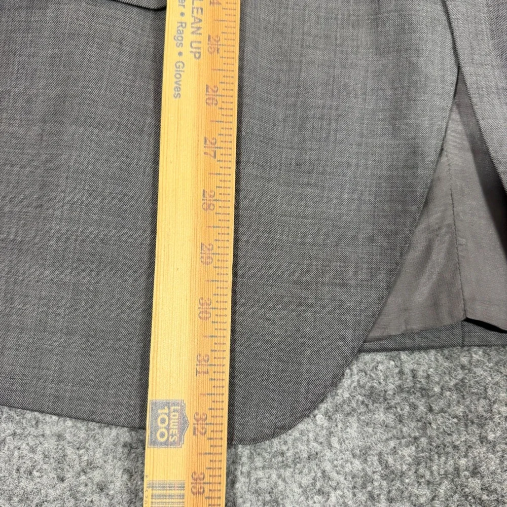 Peter Millar Suit 2 Button Mens 48R (Fits 46S) Grey 100% Wool 42x29 EUC Canada